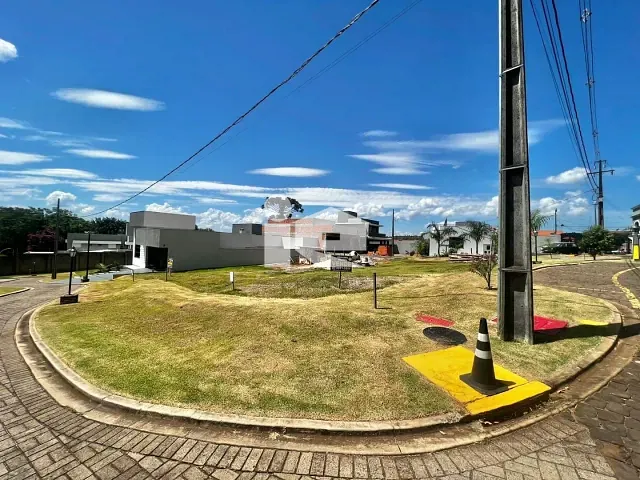 Terreno com 394m², à venda, no bairro Natural Life em Rolândia