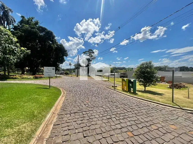 Terreno com 394m², à venda, no bairro Natural Life em Rolândia
