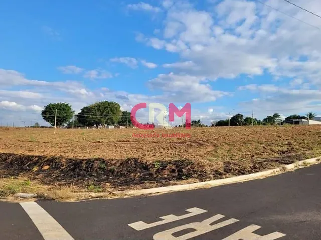 Terreno com 326m², à venda, no bairro Residencial Real Park em Monte Alto