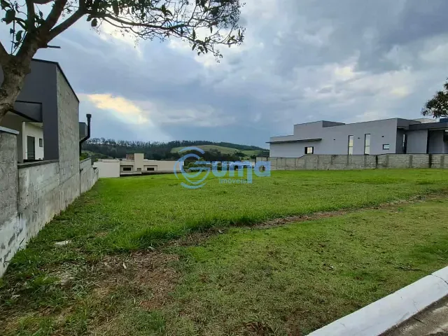 Terreno com 600m², à venda, no bairro Condomínio Jardim Flamboyan em Bragança Paulista