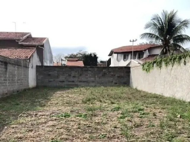 Terreno com 366m², à venda, no bairro Vila Resende em Caçapava