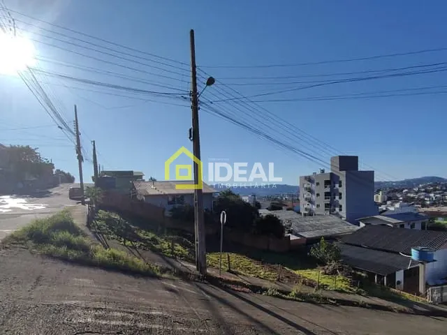Terreno com 304m², à venda, no bairro Nações em Concórdia