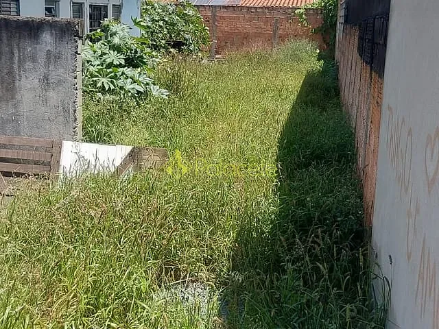 Terreno com 150m², à venda, no bairro Laerte Assunção em Pindamonhangaba
