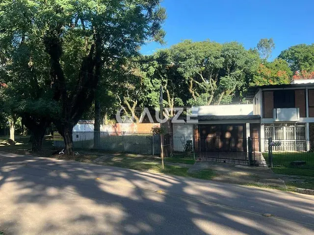 Terreno com 660m², à venda, no bairro Seminário em Curitiba