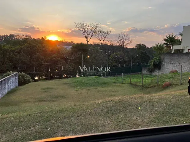 Terreno com 343m², à venda, no bairro Jardim Novo Mundo em Jundiaí