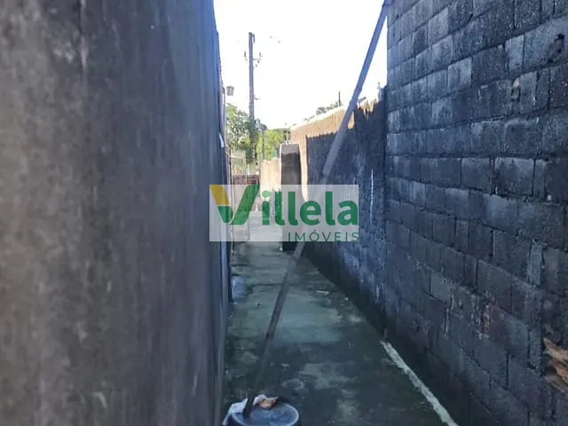 Terreno com 243m², à venda, no bairro Jardim Santo Antônio em Poá