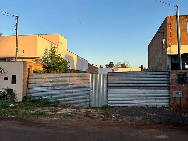 Terreno com 264m², à venda, no bairro Vila Piiratininga em Campo Grande