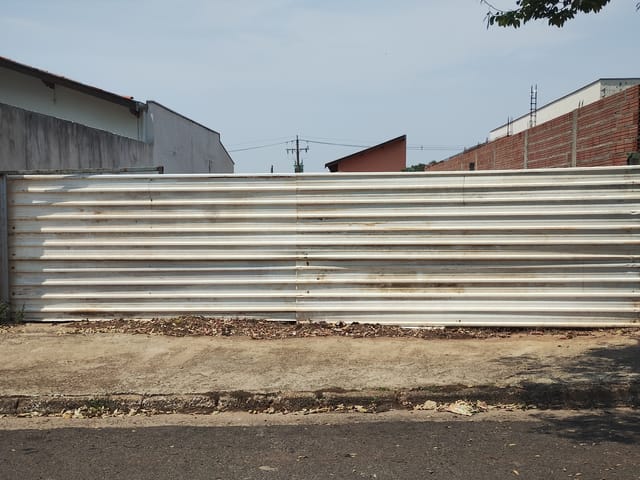 Foto do Terreno - Terreno 200m² à Venda Loteamento São Francisco, Piracicaba/SP | Próx. Hospital Regional | PiraHost Soluções de Negócios Ltda