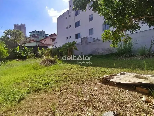 Terreno com 375m², à venda, no bairro Heliópolis em Belo Horizonte