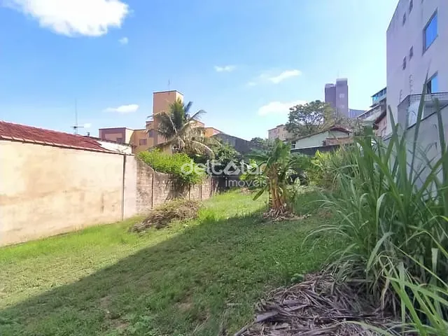 Terreno com 375m², à venda, no bairro Heliópolis em Belo Horizonte