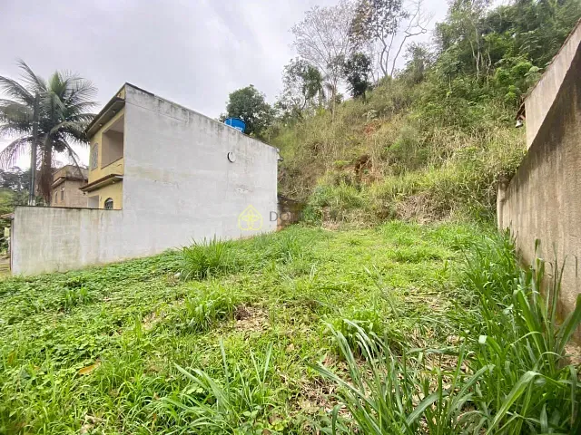 Terreno com 540m², à venda, no bairro Centro em Barra Mansa