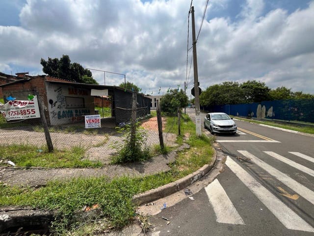Terreno com 900m², à venda, no bairro Conjunto Residencial Parque São Bento em Campinas