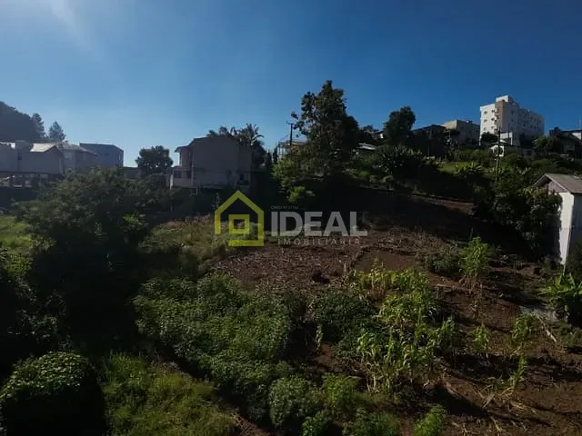 Terreno com 435m², à venda, no bairro Estados em Concórdia