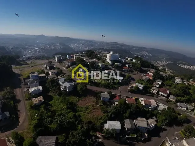 Terreno com 435m², à venda, no bairro Estados em Concórdia