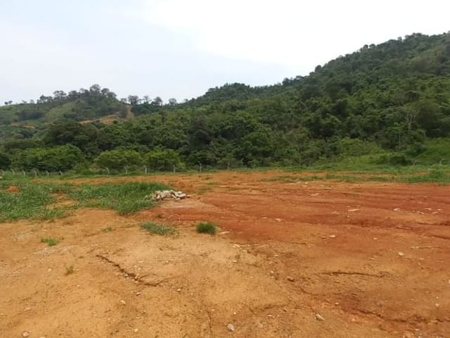 Foto do Terreno - Terreno à venda 560.43M², Pinheirinho, Itajubá - MG | Condomínio Residencial Olhos D Água | MOHALLEM e LOPES CORRETAGEM E ADMINISTRACAO DE IMOVEIS LTDA