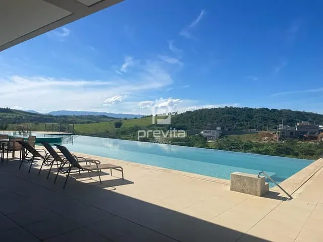 Terreno com 357m², à venda, no bairro Loteamento Residencial Fazenda Casa Grande em Taubaté