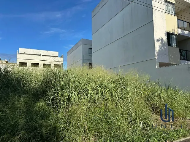 Terreno com 402m², à venda, no bairro Jardim Amália em Volta Redonda