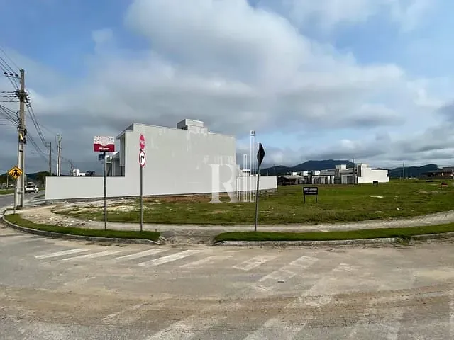 Terreno com 453m², à venda, no bairro Areias em Tijucas