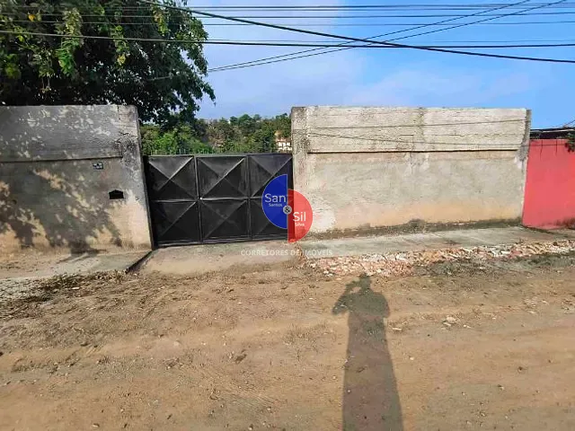 Terreno com 360m², à venda, no bairro Jardim da Paz (Praia de Mauá) em Magé