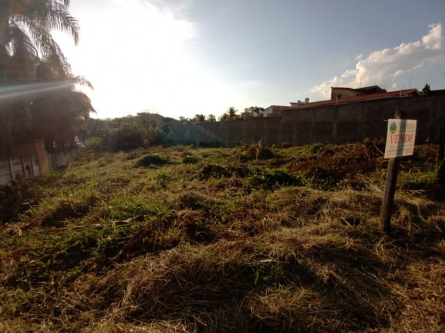 Terreno com 1000m², à venda, no bairro Solário da Mantiqueira em São João da Boa Vista