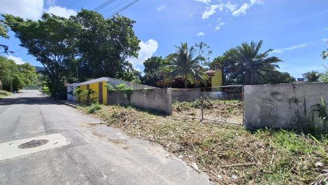 Terreno com 480m², à venda, no bairro Recanto de Itaipuaçu (Itaipuaçu) em Maricá