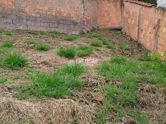 Terreno com 595m², à venda, no bairro Jardim Quisisana em Poços de Caldas