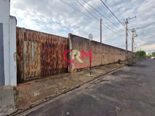 Terreno com 990m², à venda, no bairro Jardim Paraíso em Taquaritinga