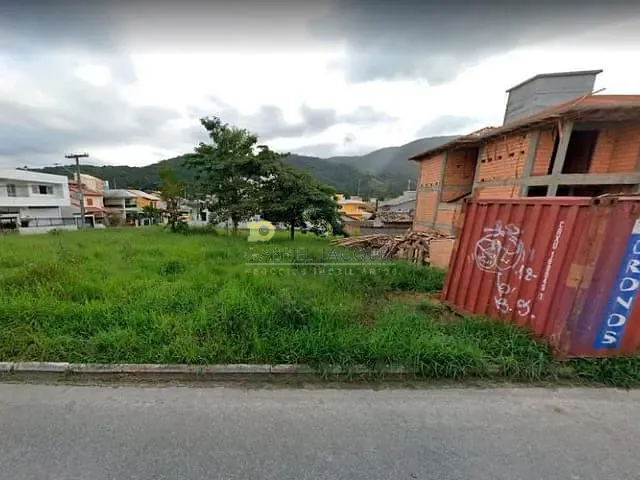 Terreno com 497m², à venda, no bairro Pedra Branca em Palhoça