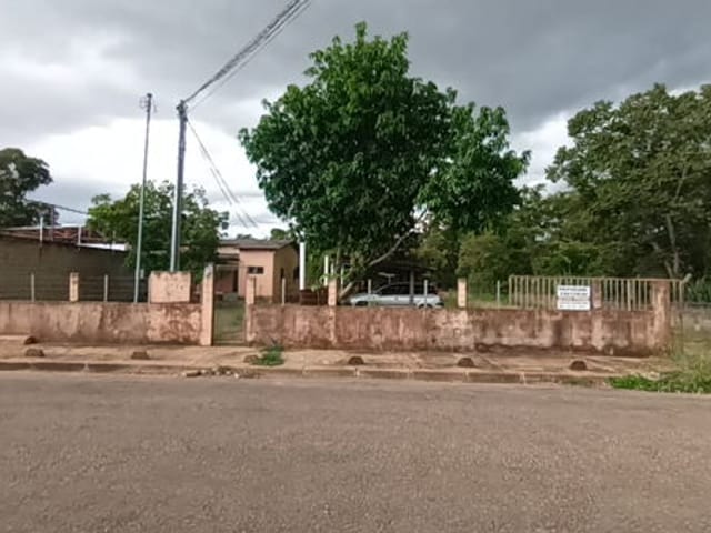 Terreno com 1322m², à venda, no bairro Loteamento Altos do São Gonçalo em Cuiabá