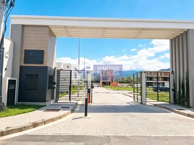 Terreno com 198m², à venda, no bairro Recreio dos Bandeirantes em Rio de Janeiro