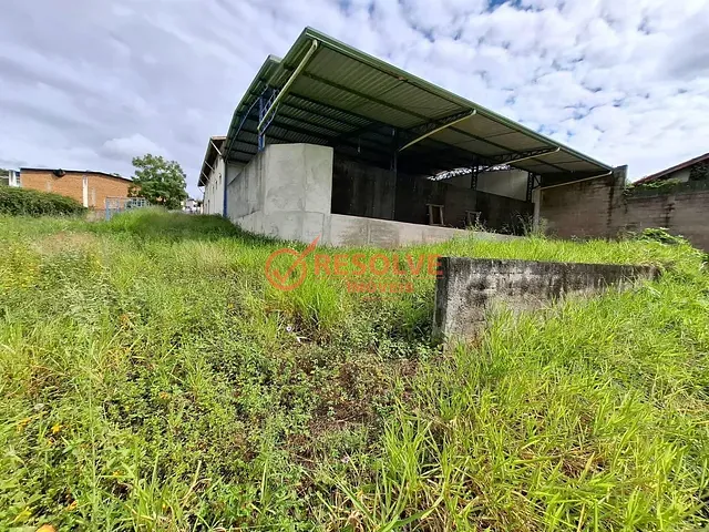 Terreno com 3900m², à venda, no bairro Centro em Guararema