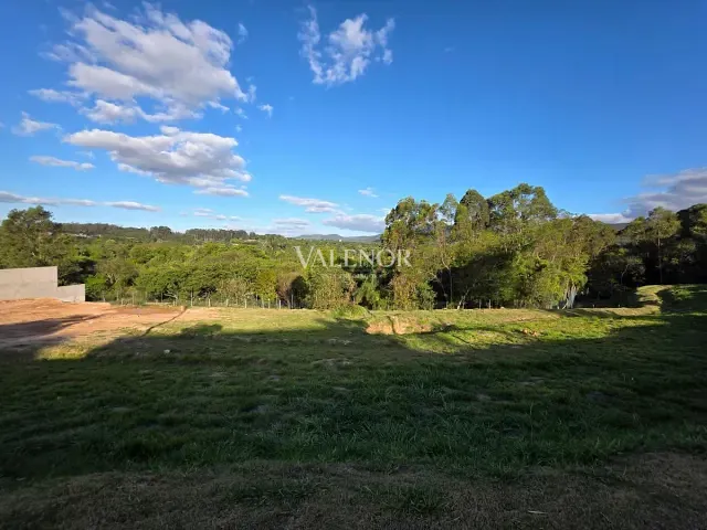 Terreno com 817m², à venda, no bairro Medeiros em Jundiaí