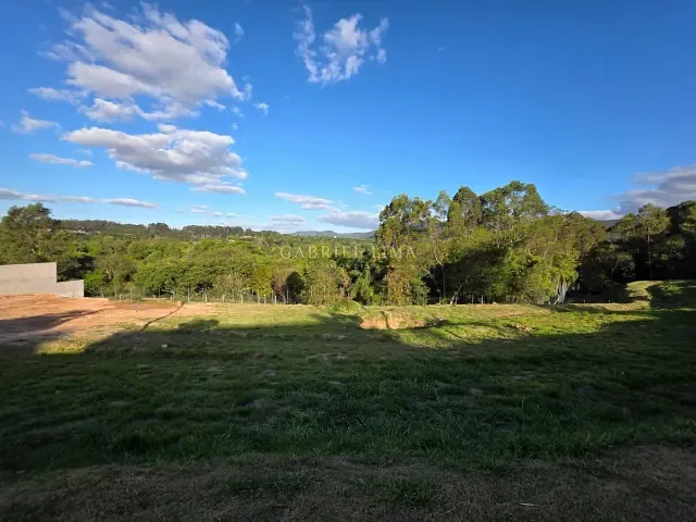Terreno com 817m², à venda, no bairro Medeiros em Jundiaí
