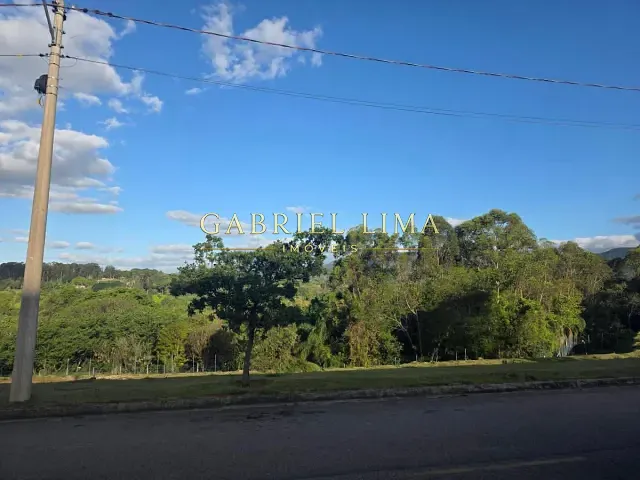 Terreno com 817m², à venda, no bairro Medeiros em Jundiaí