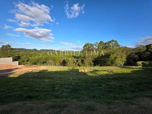 Terreno com 817m², à venda, no bairro Medeiros em Jundiaí