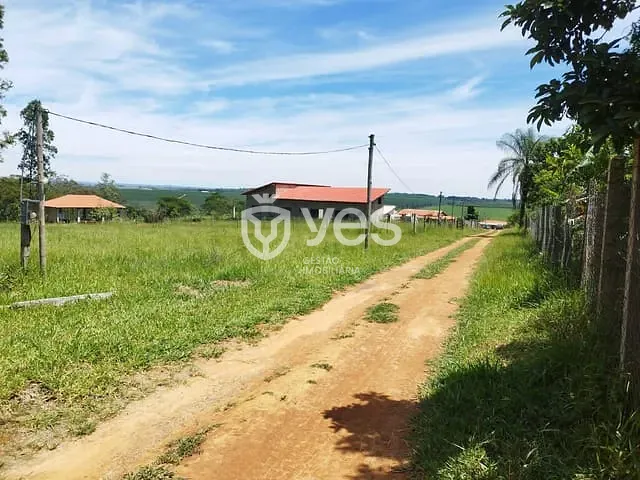 Terreno com 1000m², à venda, no bairro Centro em Araxá