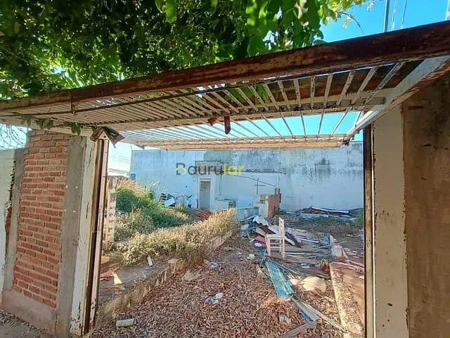Terreno com 242m², à venda, no bairro Vila Souto em Bauru