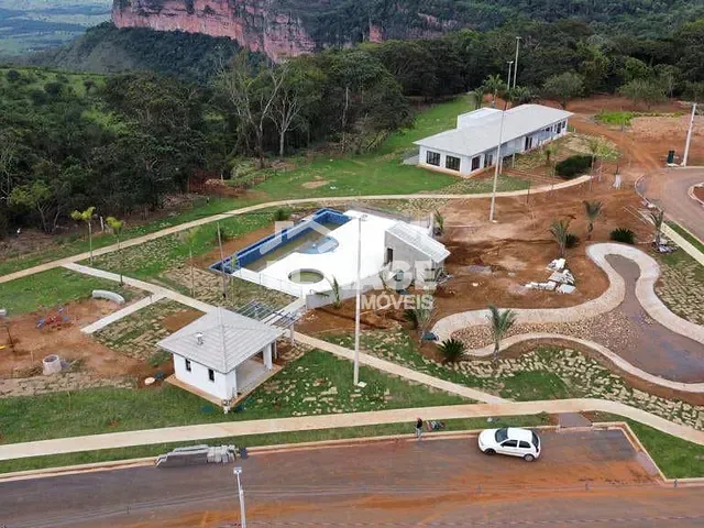 Terreno com 270m², à venda, no bairro Centro em Chapada Dos Guimarães