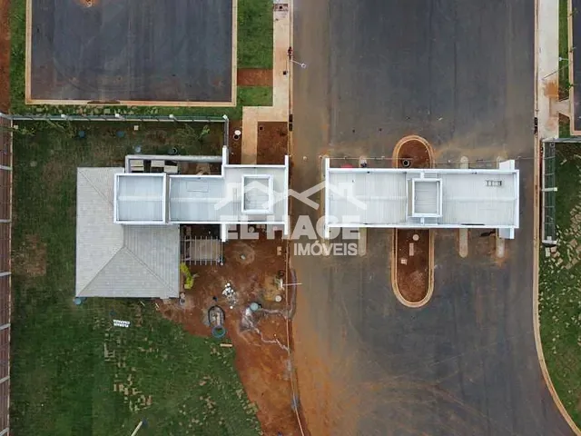 Terreno com 270m², à venda, no bairro Centro em Chapada Dos Guimarães