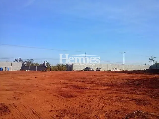 Terreno com 24200m², à venda ou para alugar, no bairro Centro em Cosmópolis