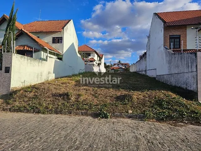 Terreno com 360m², à venda, no bairro Jardim Tavares em Campina Grande