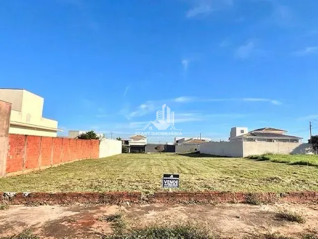 Terreno com 360m², à venda, no bairro Jardim Altos do Alvorada em Pederneiras