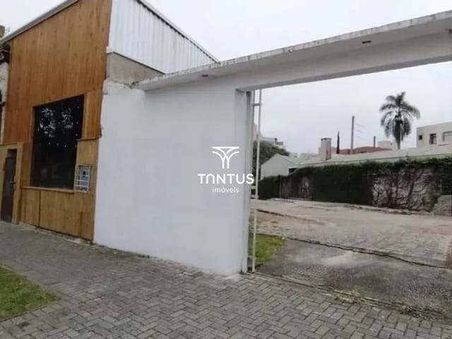 Terreno para alugar, no bairro Juvevê em Curitiba