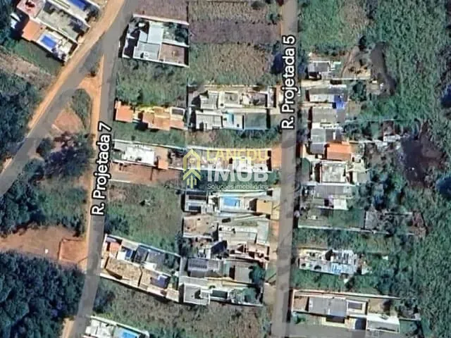 Terreno com 400m², à venda, no bairro Conjunto Habitacional Nicola Tafarelo em Jarinu