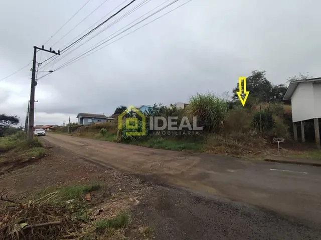 Terreno com 480m², à venda, no bairro Estados em Concórdia