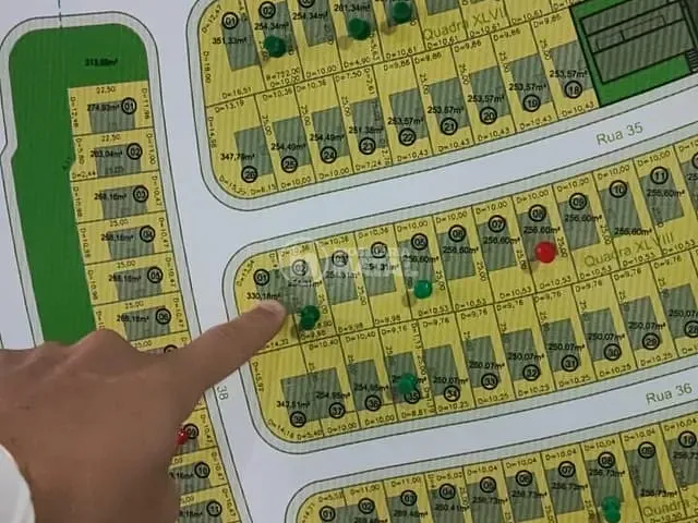 Terreno com 254m², à venda, no bairro Gleba Simon Frazer em Londrina