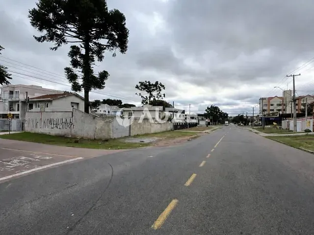 Terreno com 480m², à venda, no bairro Fazendinha em Curitiba