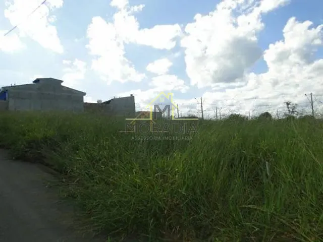 Terreno com 250m², à venda, no bairro Residencial Fazenda Planalto em Guaxupé