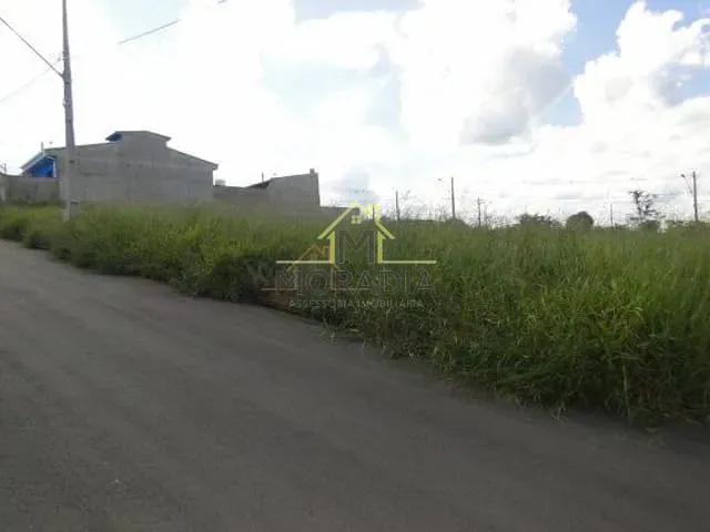 Terreno com 250m², à venda, no bairro Residencial Fazenda Planalto em Guaxupé