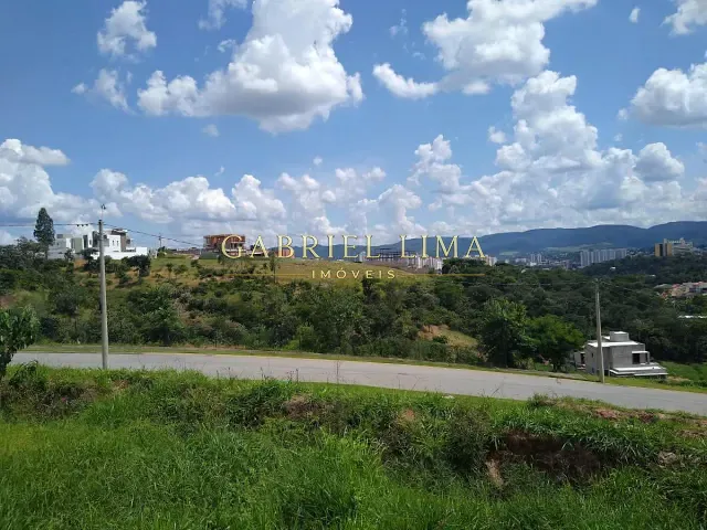 Terreno com 506m², à venda, no bairro Loteamento Residencial e Comercial Horto Florestal em Jundiaí
